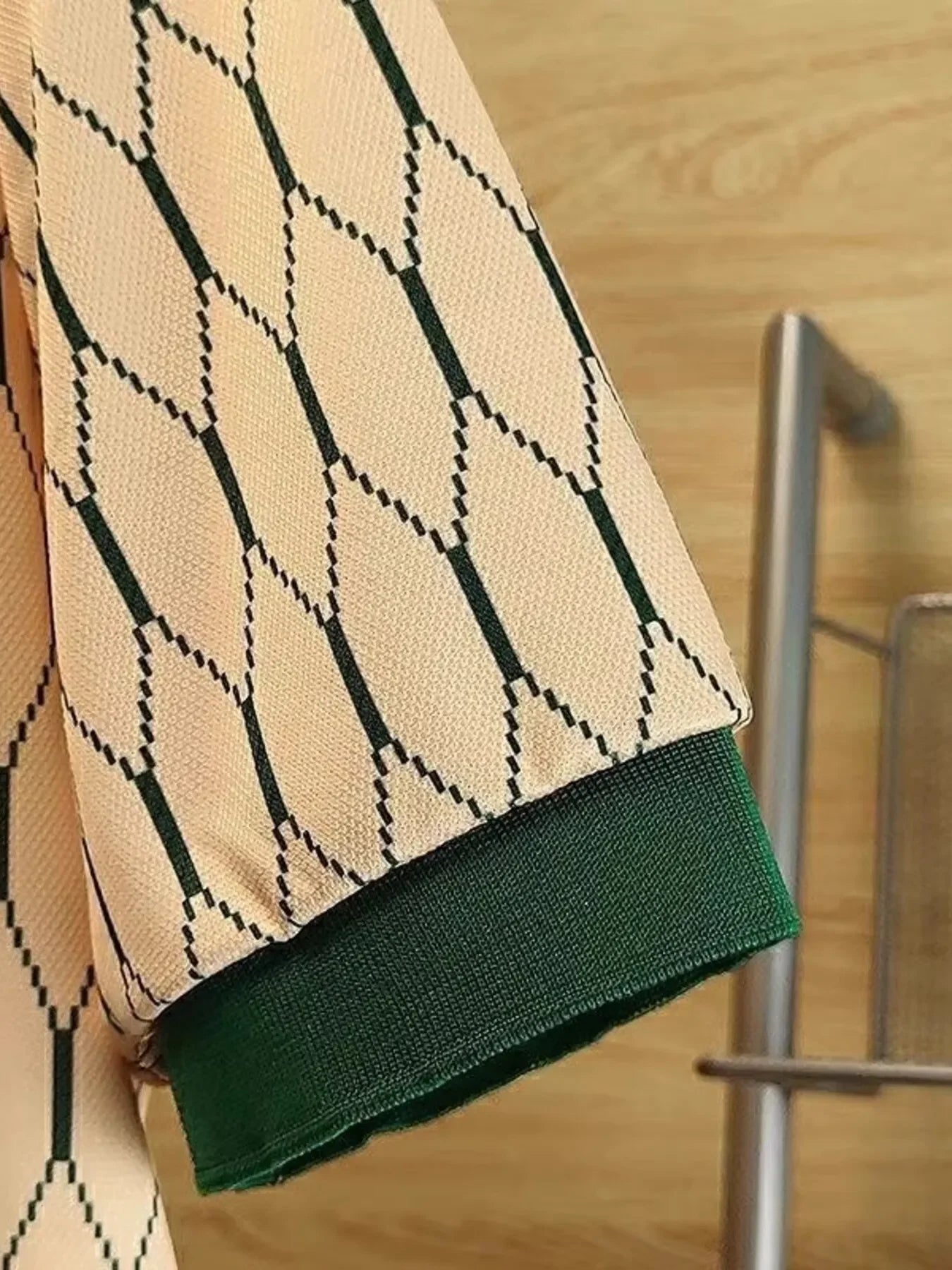 0831b88d38fd4e2c90d97414b7f7bd59-Max-Origin