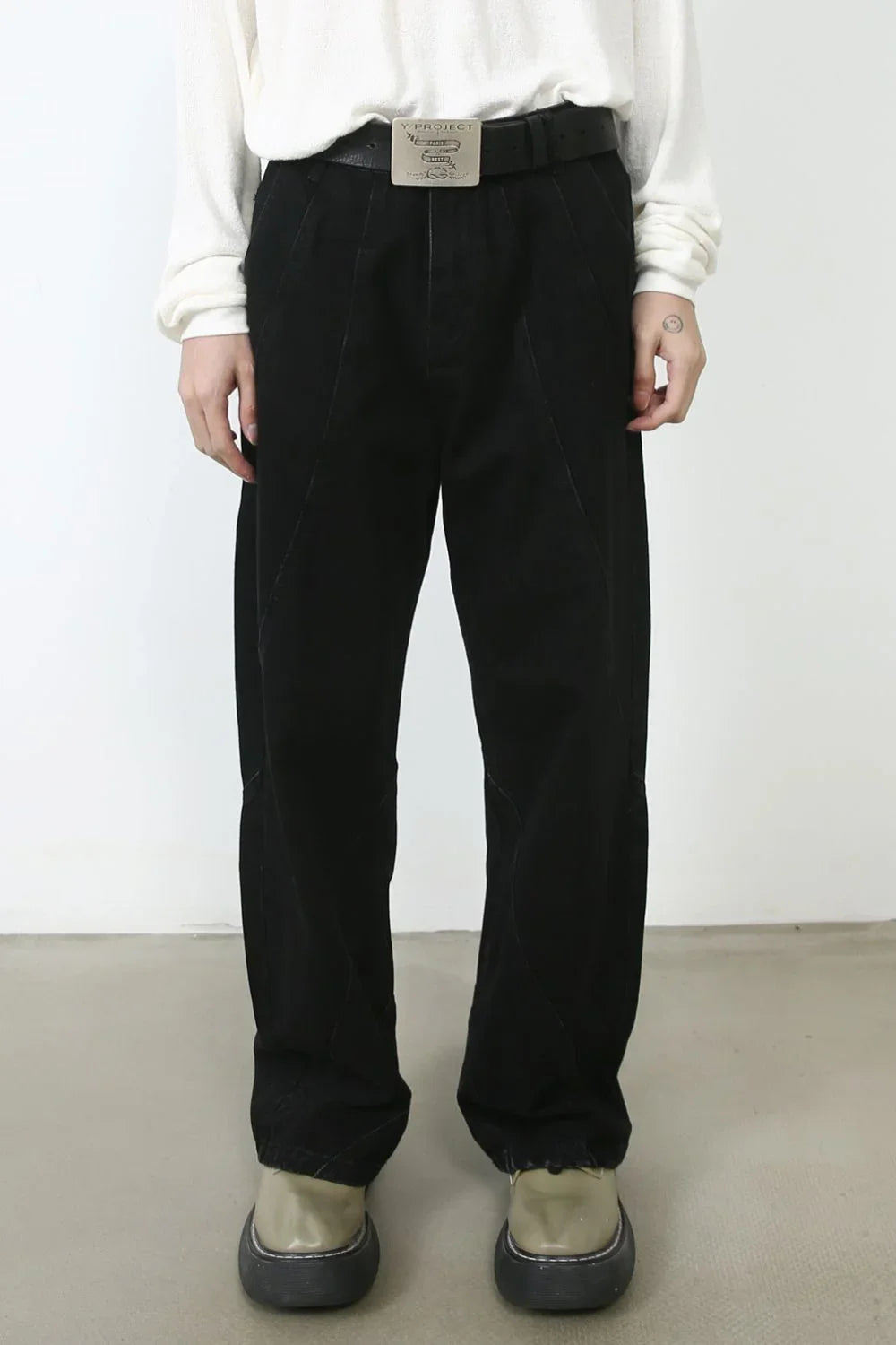 8d0ddd49-204b-4867-b097-77102aaf55c4-Max