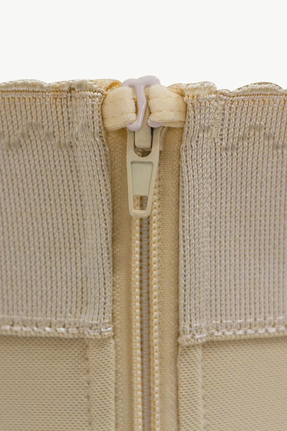 ce640a63cd6b4599a8ef1f46afbf5fef-Max