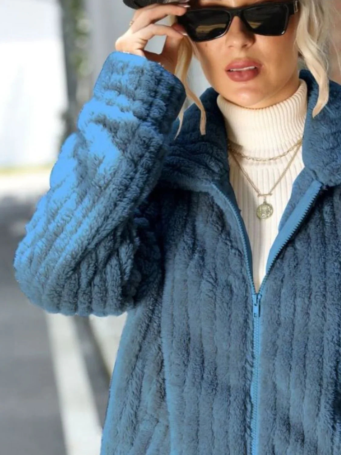 f56efefef1904f2c9b5d42c8d4c6940b-Max